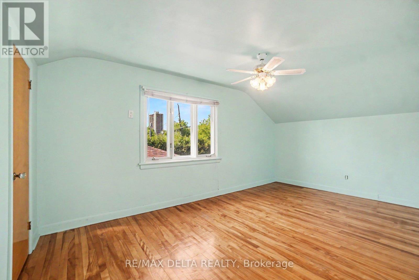 352 Lacasse Avenue, Ottawa, Ontario  K1L 7A9 - Photo 25 - X13246442