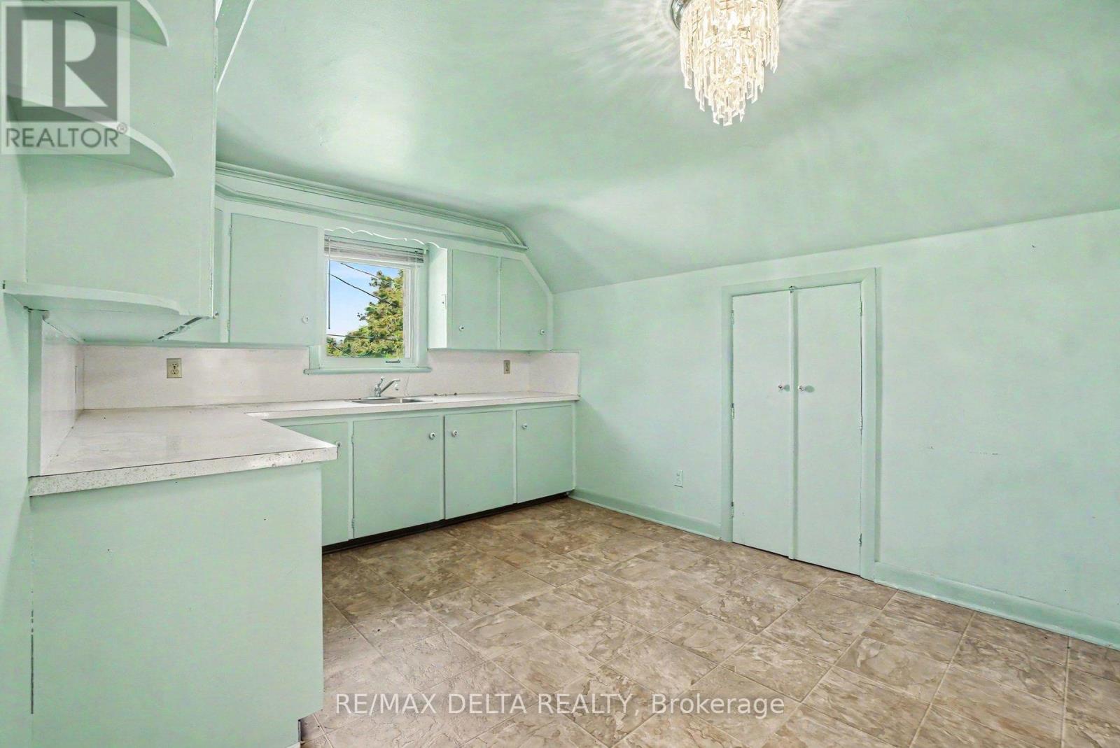 352 Lacasse Avenue, Ottawa, Ontario  K1L 7A9 - Photo 28 - X13246442