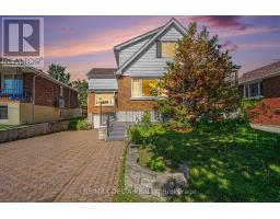 352 LACASSE AVENUE, Ottawa, Ontario