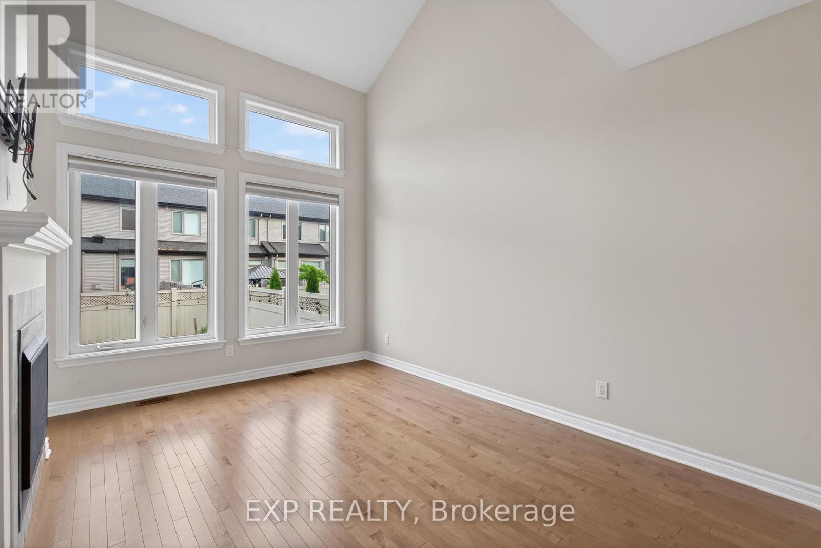 322 Rainrock Crescent, Ottawa, Ontario  K1W 0J7 - Photo 11 - X13246464