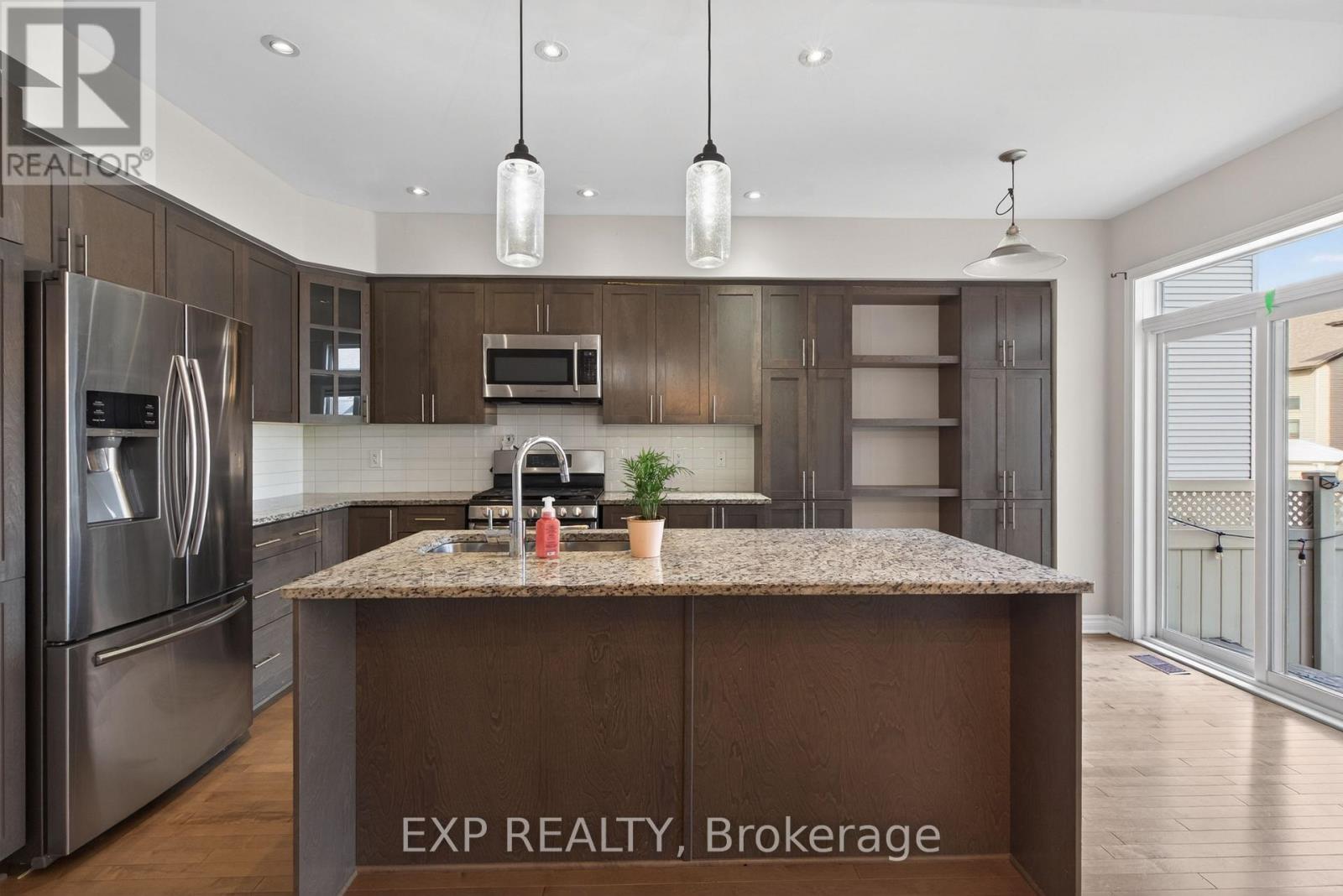 322 Rainrock Crescent, Ottawa, Ontario  K1W 0J7 - Photo 6 - X13246464