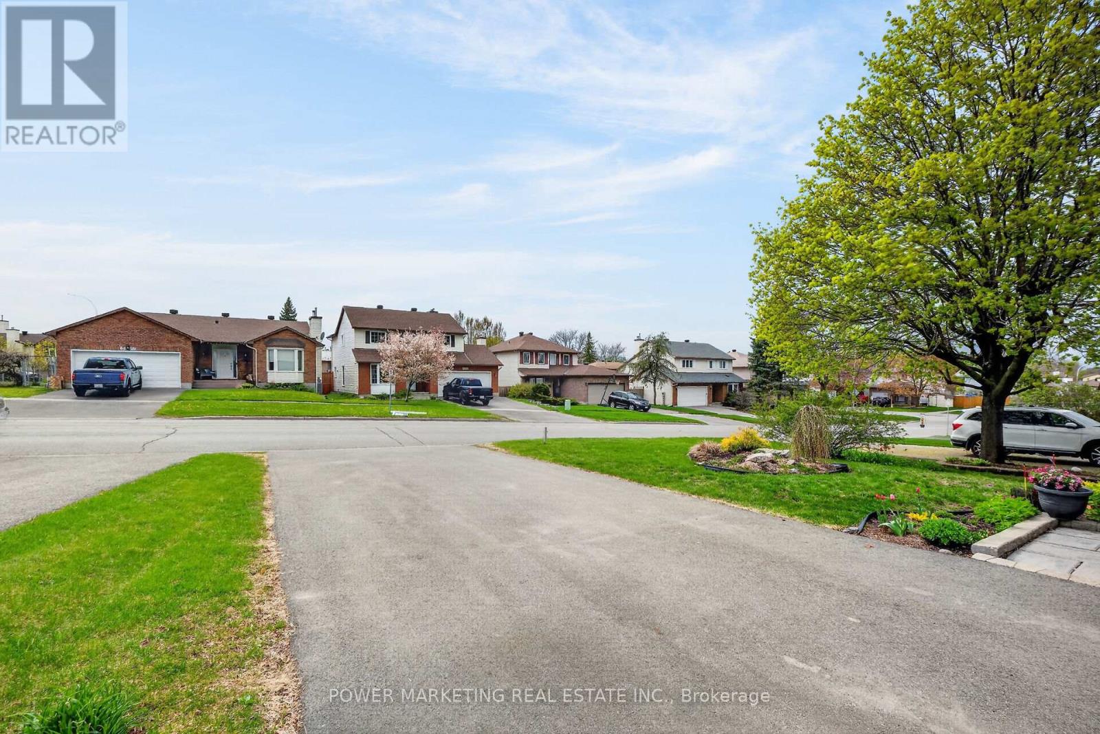 6451 Viseneau Drive, Ottawa, Ontario  K1C 5H1 - Photo 4 - X13246502