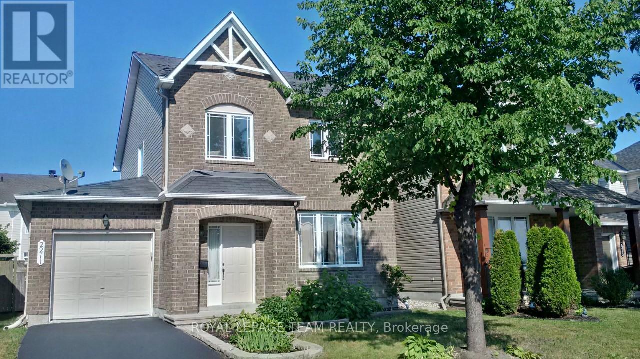 2211 ESPRIT DRIVE, Ottawa, Ontario