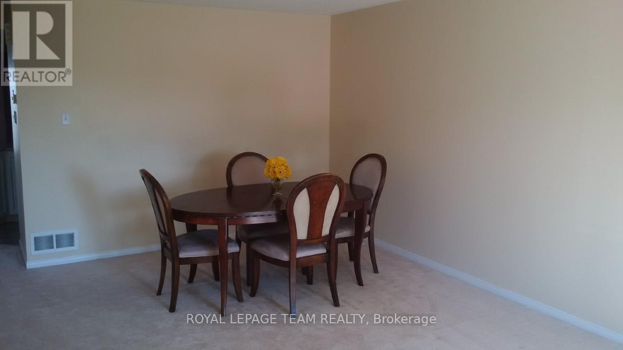 2211 Esprit Drive, Ottawa, Ontario  K4A 4Z1 - Photo 5 - X13246516