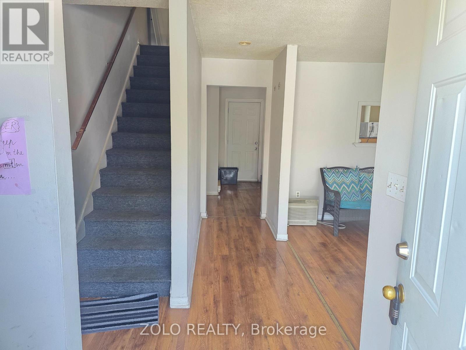 35 - 90 Rosemund Crescent, Kingston, Ontario  K7M 6Z4 - Photo 3 - X13246534