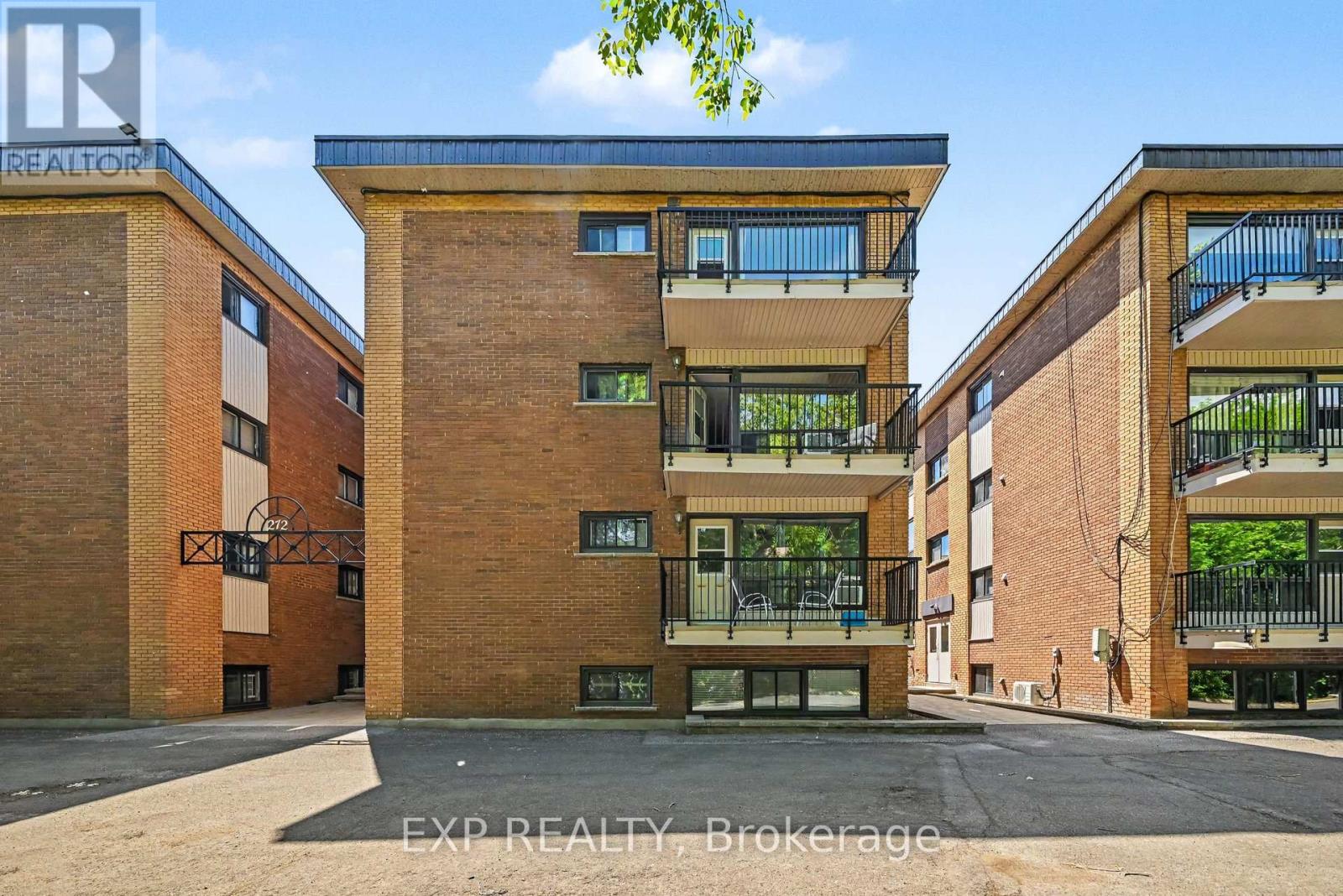 15 - 272 Beechwood Avenue, Ottawa, Ontario  K1L 8A6 - Photo 2 - X13246592