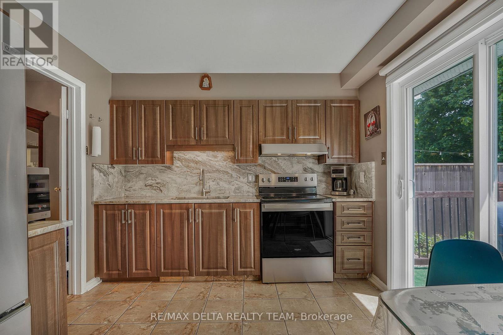 890 Bideford Street, Ottawa, Ontario  K4A 2C4 - Photo 12 - X13246746