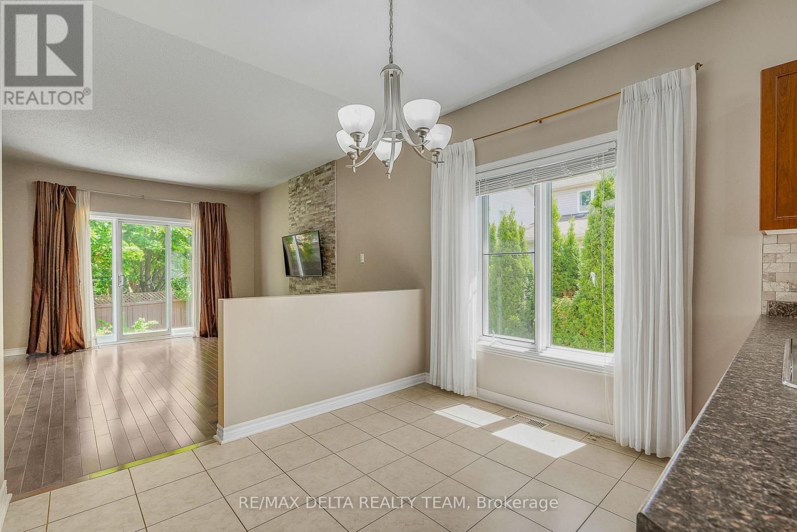 979 Como Crescent, Ottawa, Ontario  K4A 3Z6 - Photo 15 - X13246768