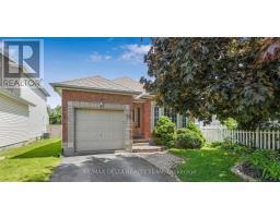 979 COMO CRESCENT, Ottawa, Ontario