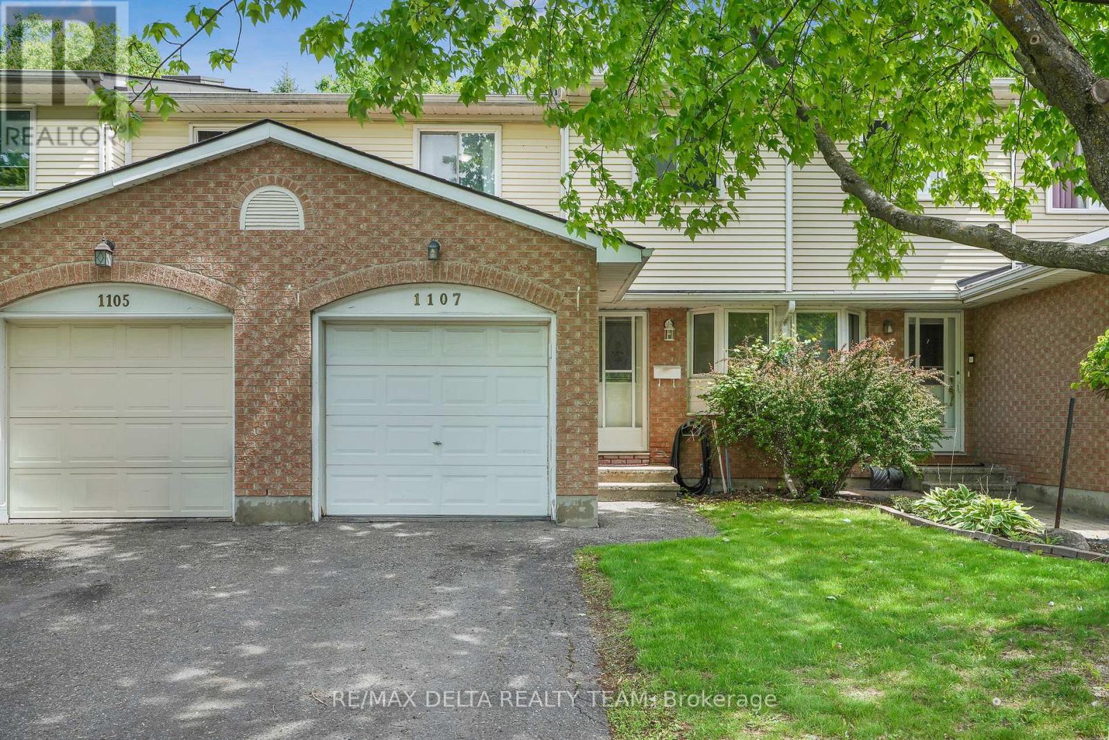 1107 Des Forets Avenue, Ottawa, Ontario  K1C 5K7 - Photo 1 - X13247044