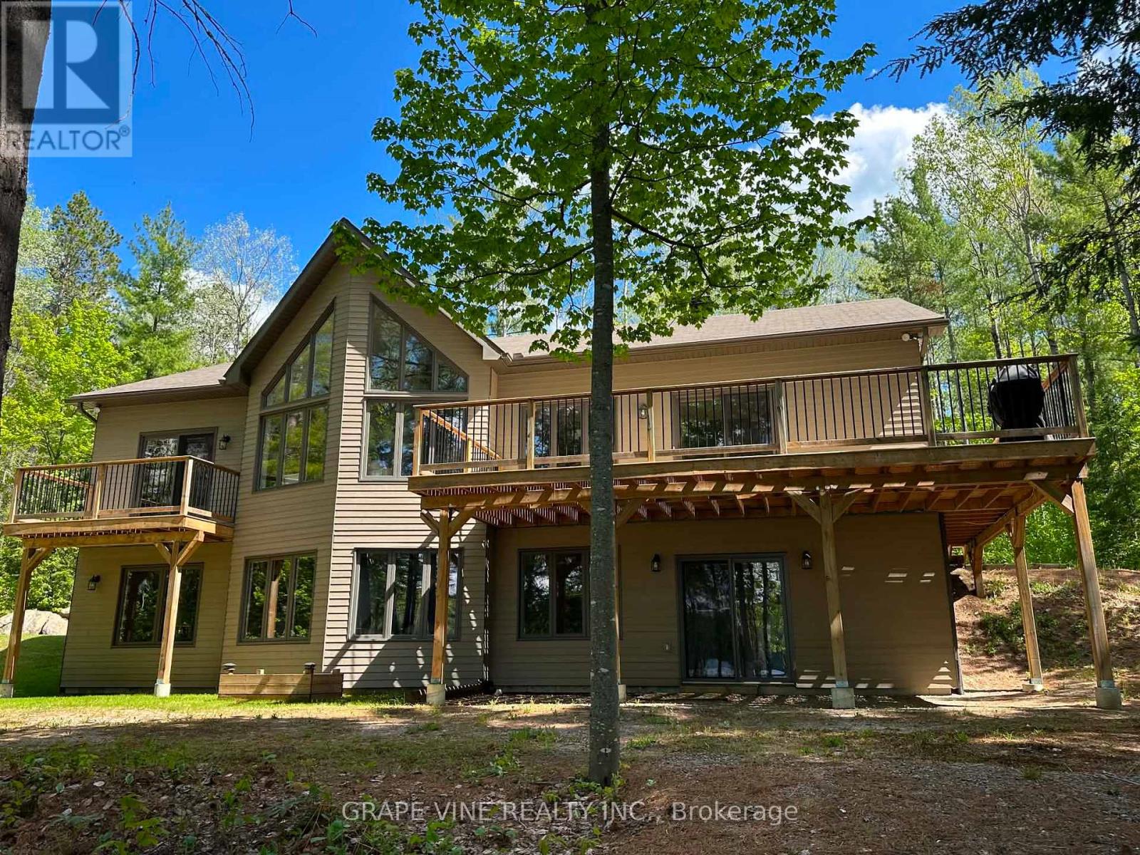 424 LAKEWOODS DRIVE, Madawaska Valley, Ontario