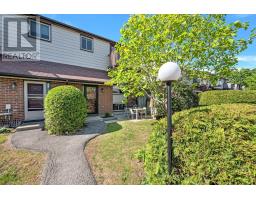 12 - 402 MONTFORT STREET, Ottawa, Ontario