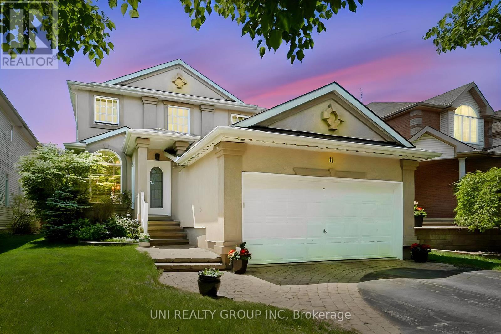 11 Langford Crescent, Ottawa, Ontario  K2K 2N4 - Photo 2 - X13247366