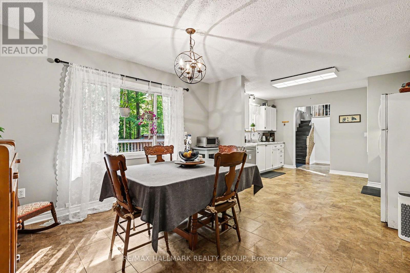 471 Campbell Drive, Mcnab/braeside, Ontario  K7S 3G8 - Photo 8 - X13247392