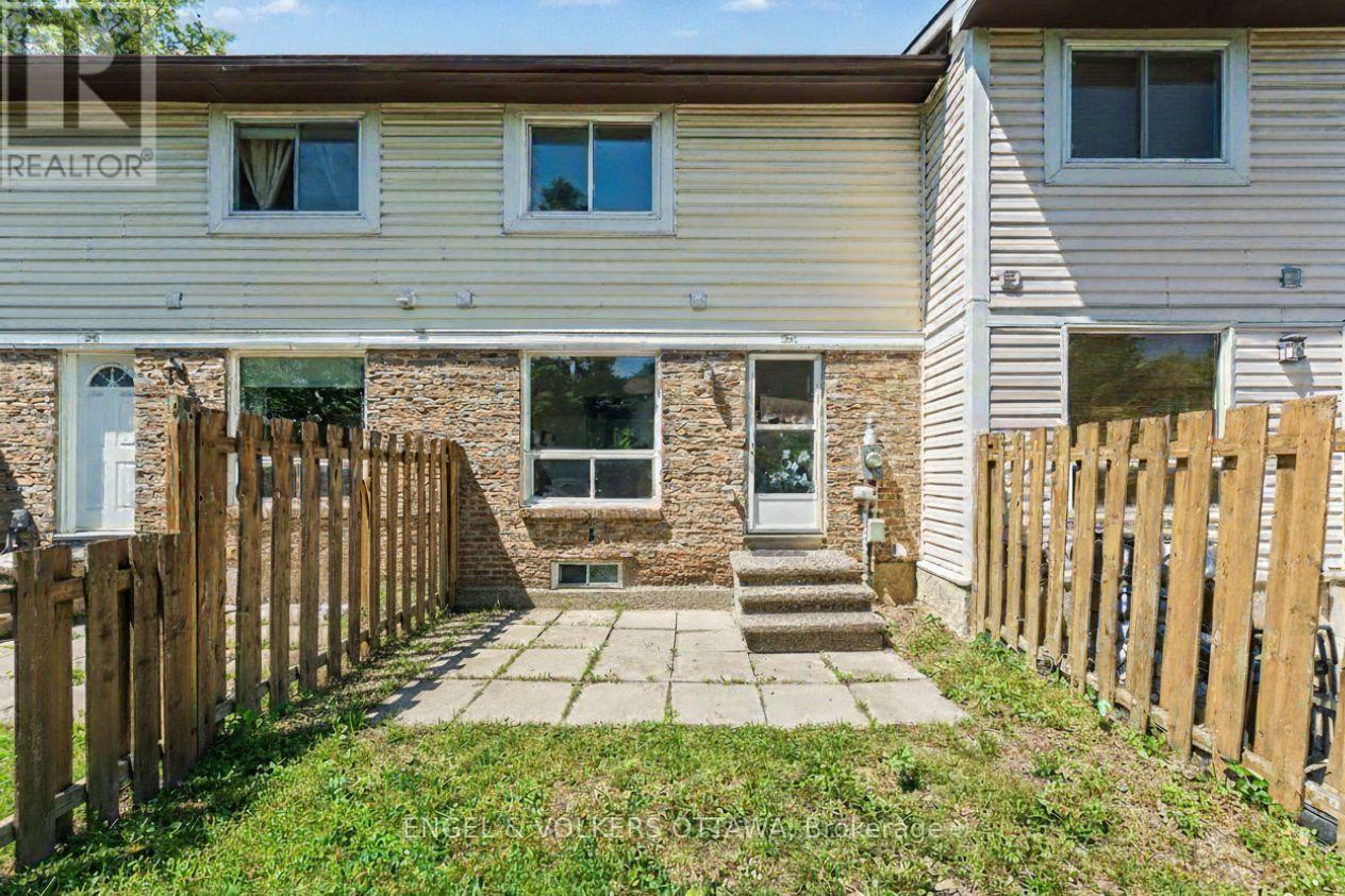 4557 Dora Crescent, Ottawa, Ontario  K1J 8S5 - Photo 15 - X13247436