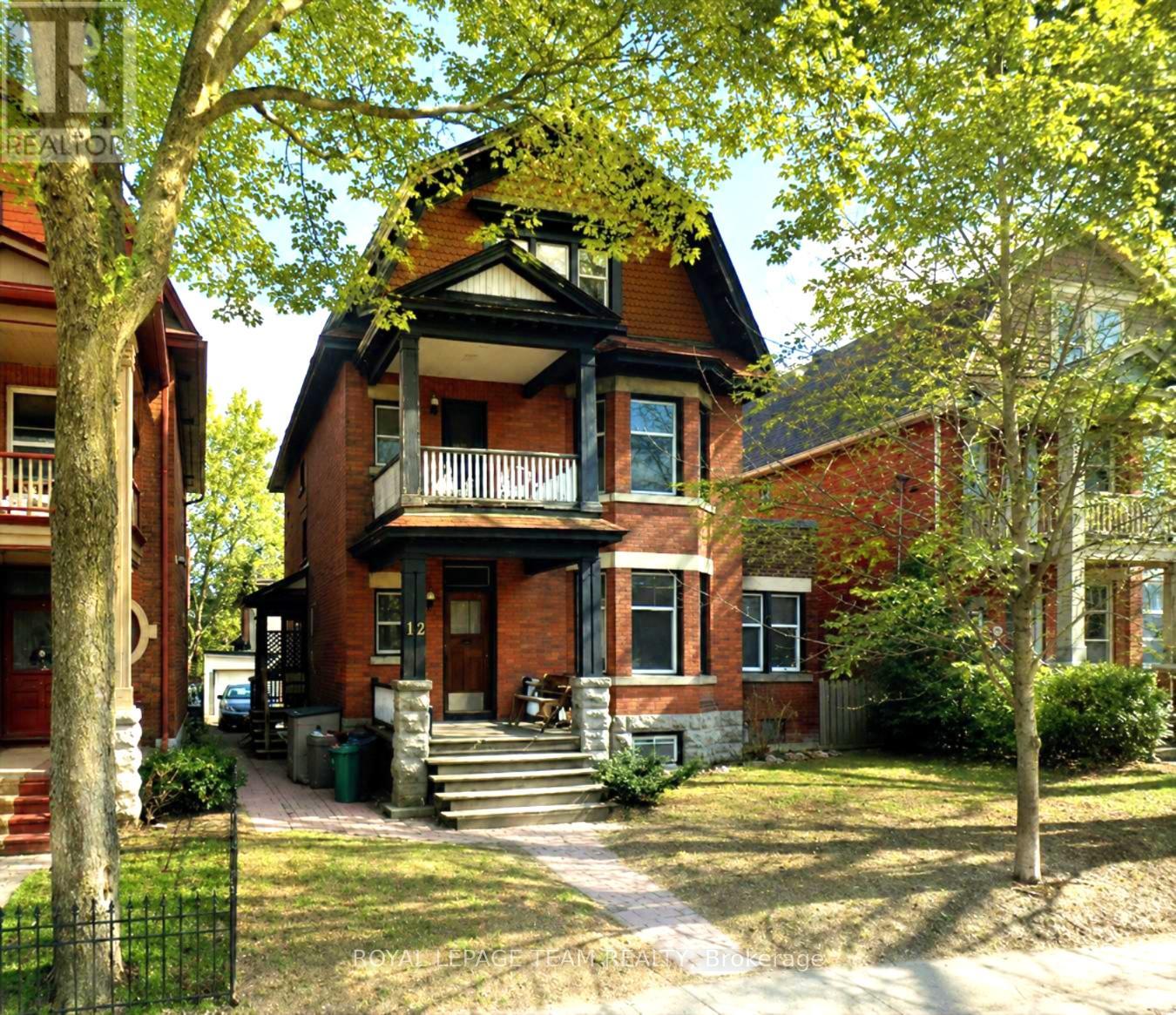 12 WOODLAWN AVENUE, Ottawa, Ontario