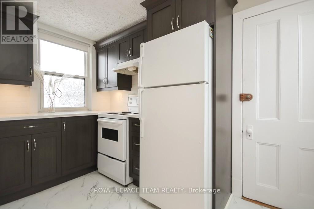 12 Woodlawn Avenue, Ottawa, Ontario  K1S 2S9 - Photo 12 - X13247444