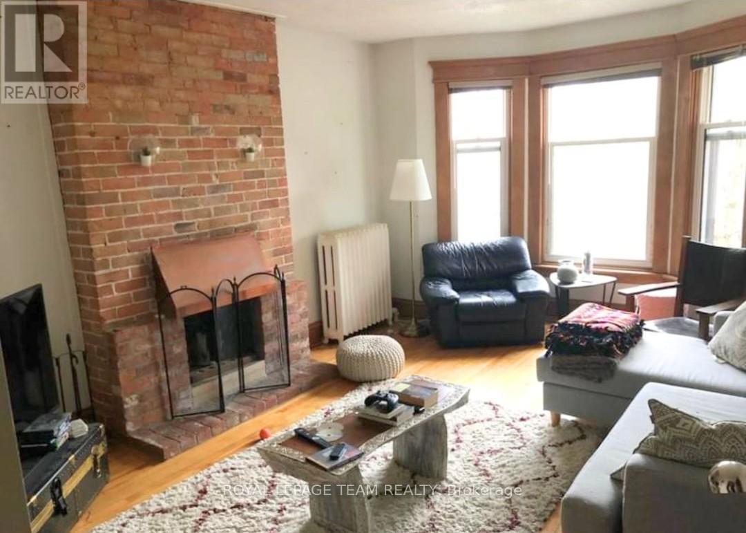 12 Woodlawn Avenue, Ottawa, Ontario  K1S 2S9 - Photo 5 - X13247444