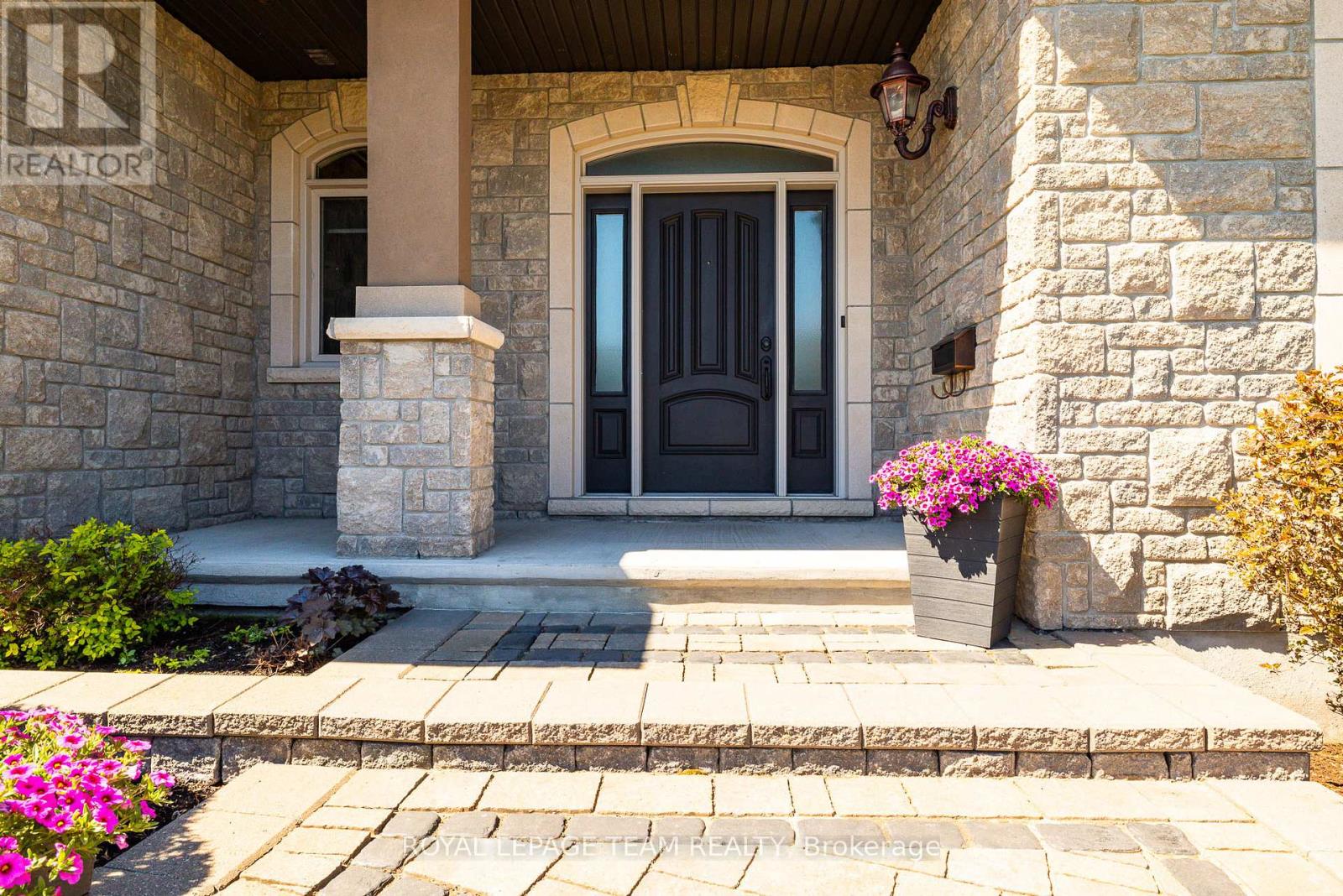 519 Emerald Street, Clarence-Rockland, Ontario  K4K 0C1 - Photo 4 - X13247514