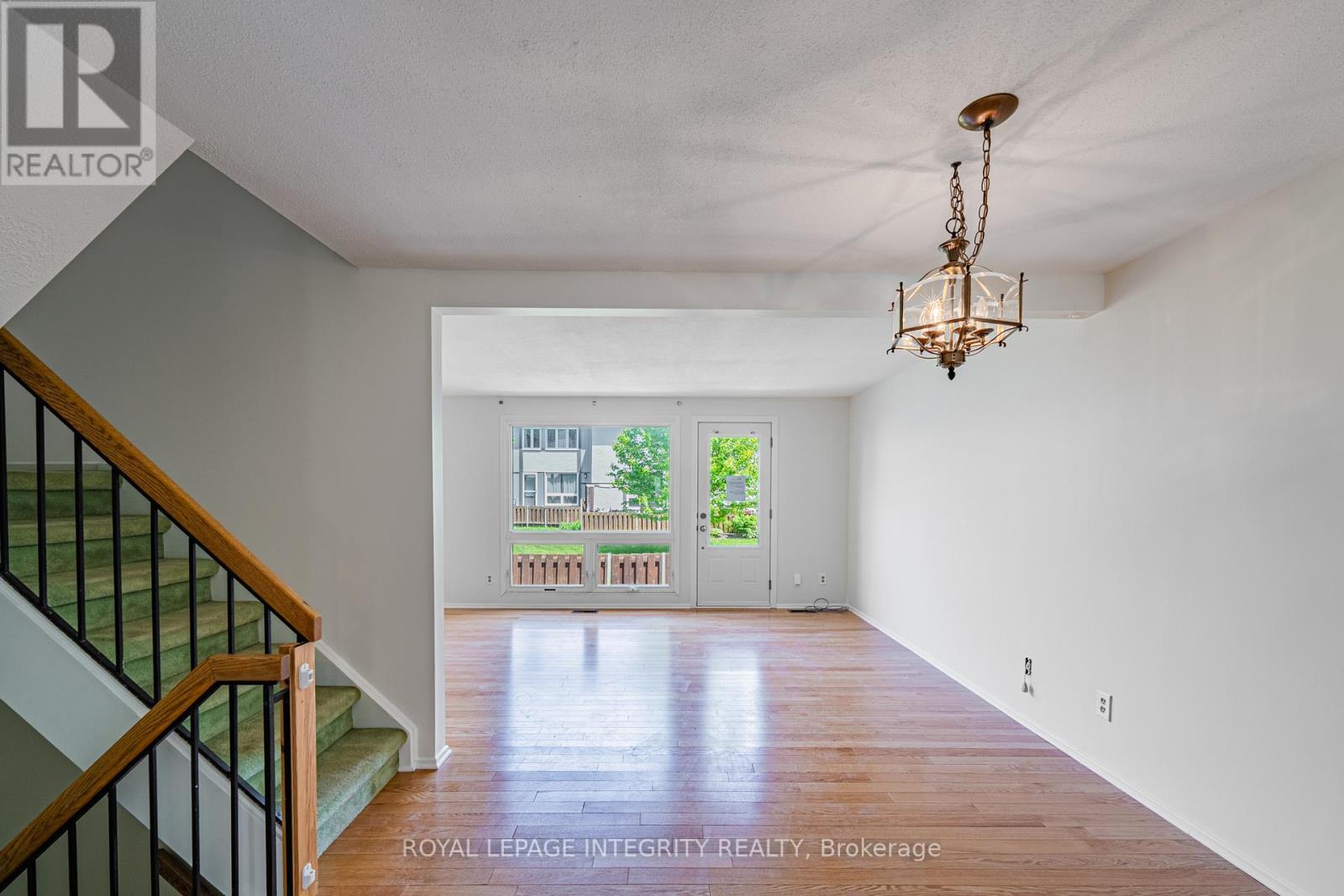 32c Benlea Drive, Ottawa, Ontario  K2G 4A8 - Photo 7 - X13247546