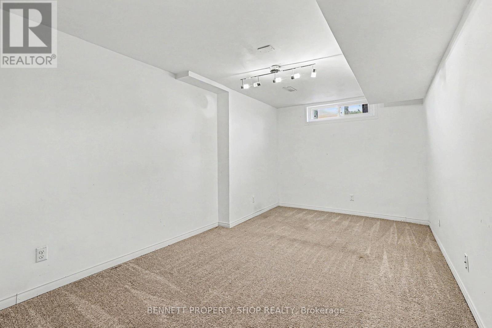 82 Emerald Meadows Drive, Ottawa, Ontario  K2M 2L6 - Photo 21 - X13247610