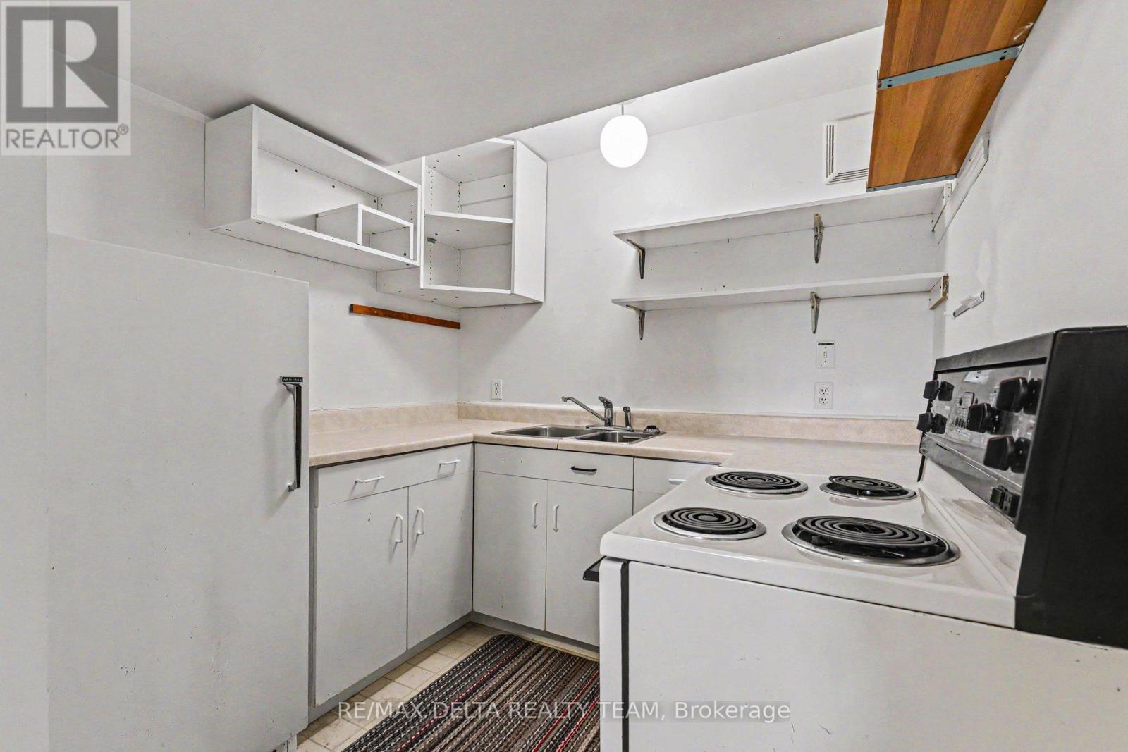 27 Bramblegrove Crescent, Ottawa, Ontario  K1T 3G1 - Photo 17 - X13247646