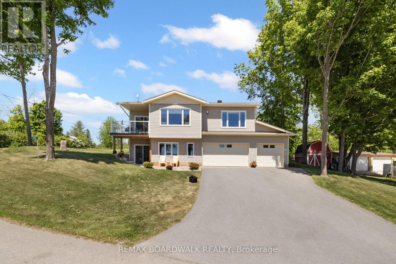 156 Dunlop Crescent, Drummond/north Elmsley, Ontario  K7C 4K8 - Photo 2 - X13247674