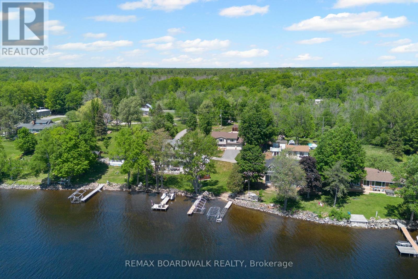 156 Dunlop Crescent, Drummond/north Elmsley, Ontario  K7C 4K8 - Photo 40 - X13247674