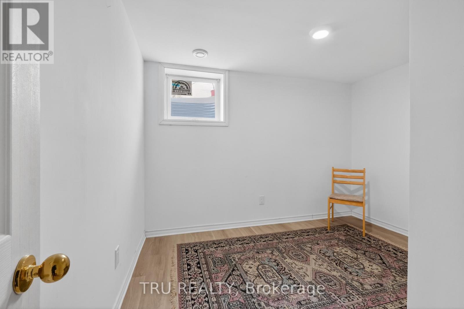 B - 1263 Maitland Avenue, Ottawa, Ontario  K2C 2C4 - Photo 17 - X13248236
