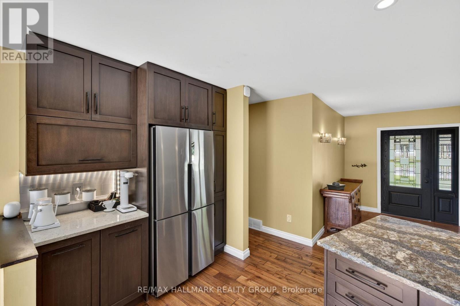 120 Abbeyhill Drive, Ottawa, Ontario  K2L 1H2 - Photo 10 - X13248338