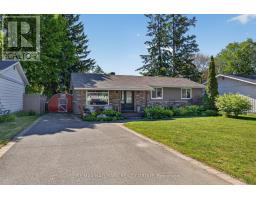 120 ABBEYHILL DRIVE, Ottawa, Ontario