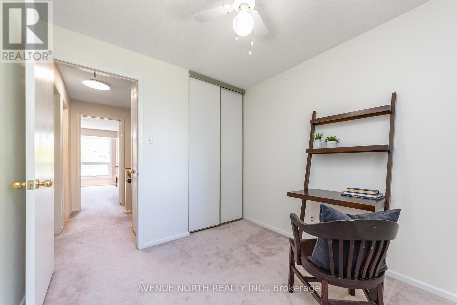 1897 Stonehenge Crescent, Ottawa, Ontario  K1B 4N7 - Photo 25 - X13248366
