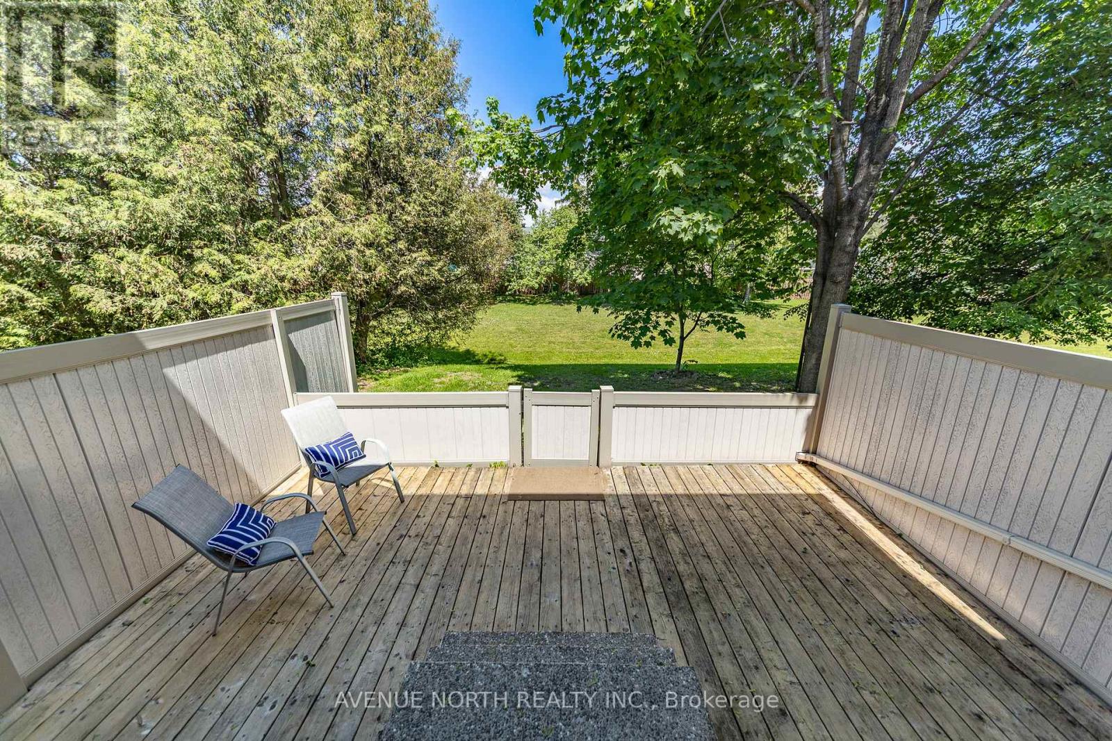 1897 Stonehenge Crescent, Ottawa, Ontario  K1B 4N7 - Photo 36 - X13248366