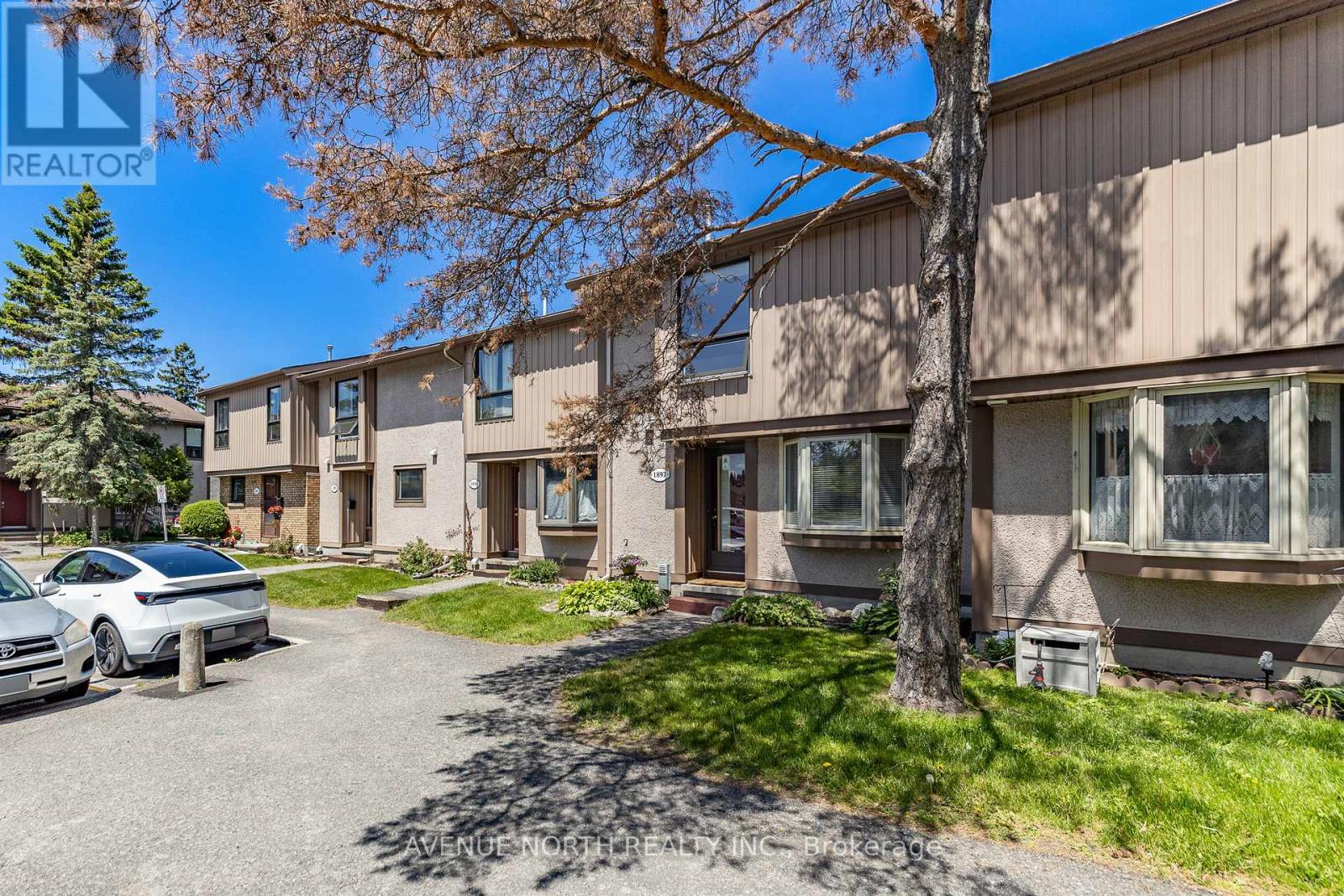 1897 Stonehenge Crescent, Ottawa, Ontario  K1B 4N7 - Photo 43 - X13248366