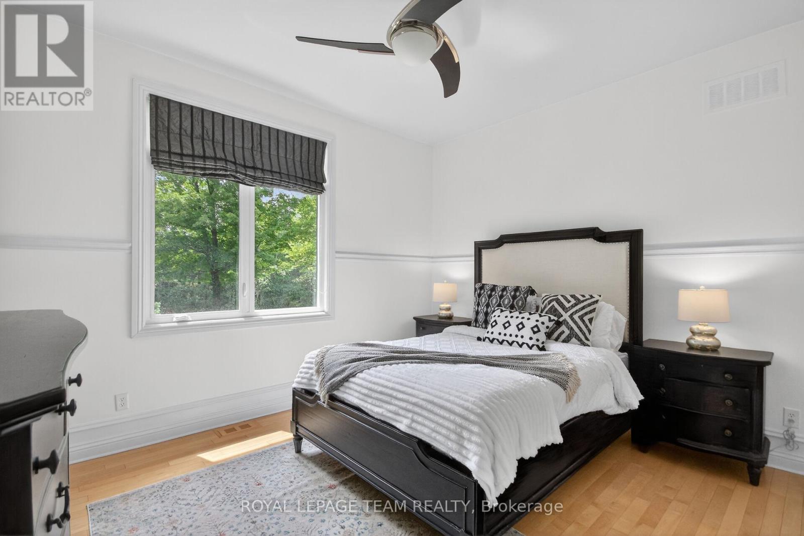 5849 Queenscourt Crescent SW, Ottawa, Ontario  K4M 1K3 - Photo 23 - X13248382