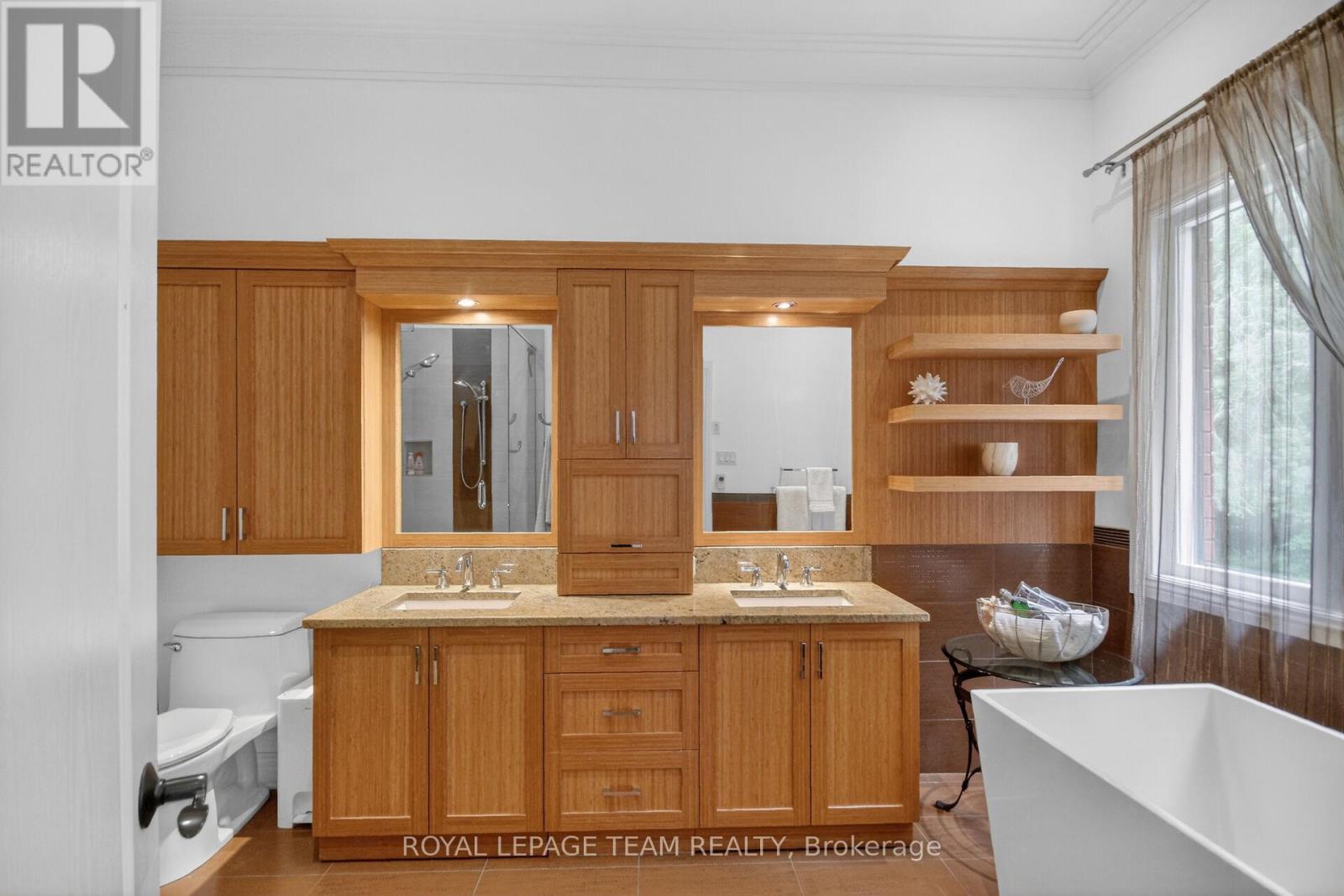 5849 Queenscourt Crescent SW, Ottawa, Ontario  K4M 1K3 - Photo 24 - X13248382
