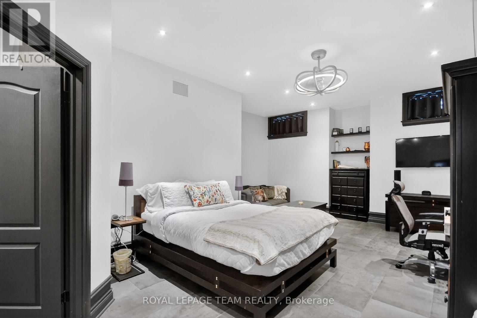 5849 Queenscourt Crescent SW, Ottawa, Ontario  K4M 1K3 - Photo 26 - X13248382