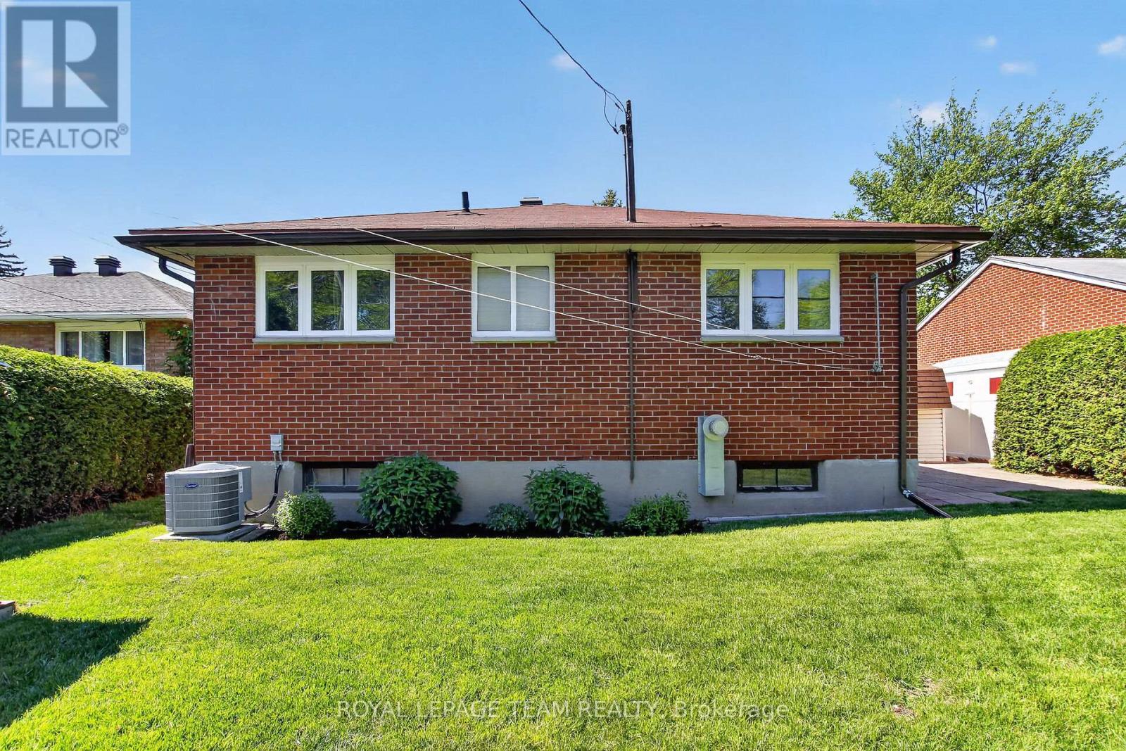 2390 Cheshire Road, Ottawa, Ontario  K2C 1G3 - Photo 7 - X13248424