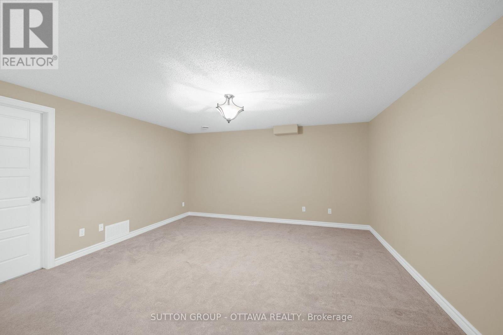 458 Van Dusen Street, Mississippi Mills, Ontario  K0A 1A0 - Photo 24 - X13248450