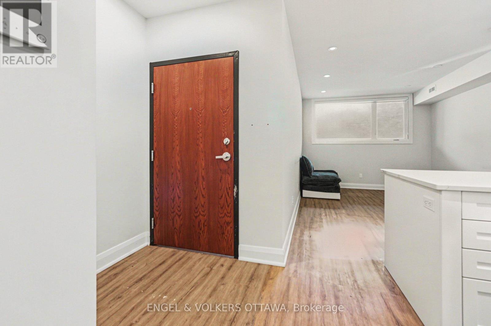1 - 35 Monk Street, Ottawa, Ontario  K1S 3Y7 - Photo 2 - X13248480