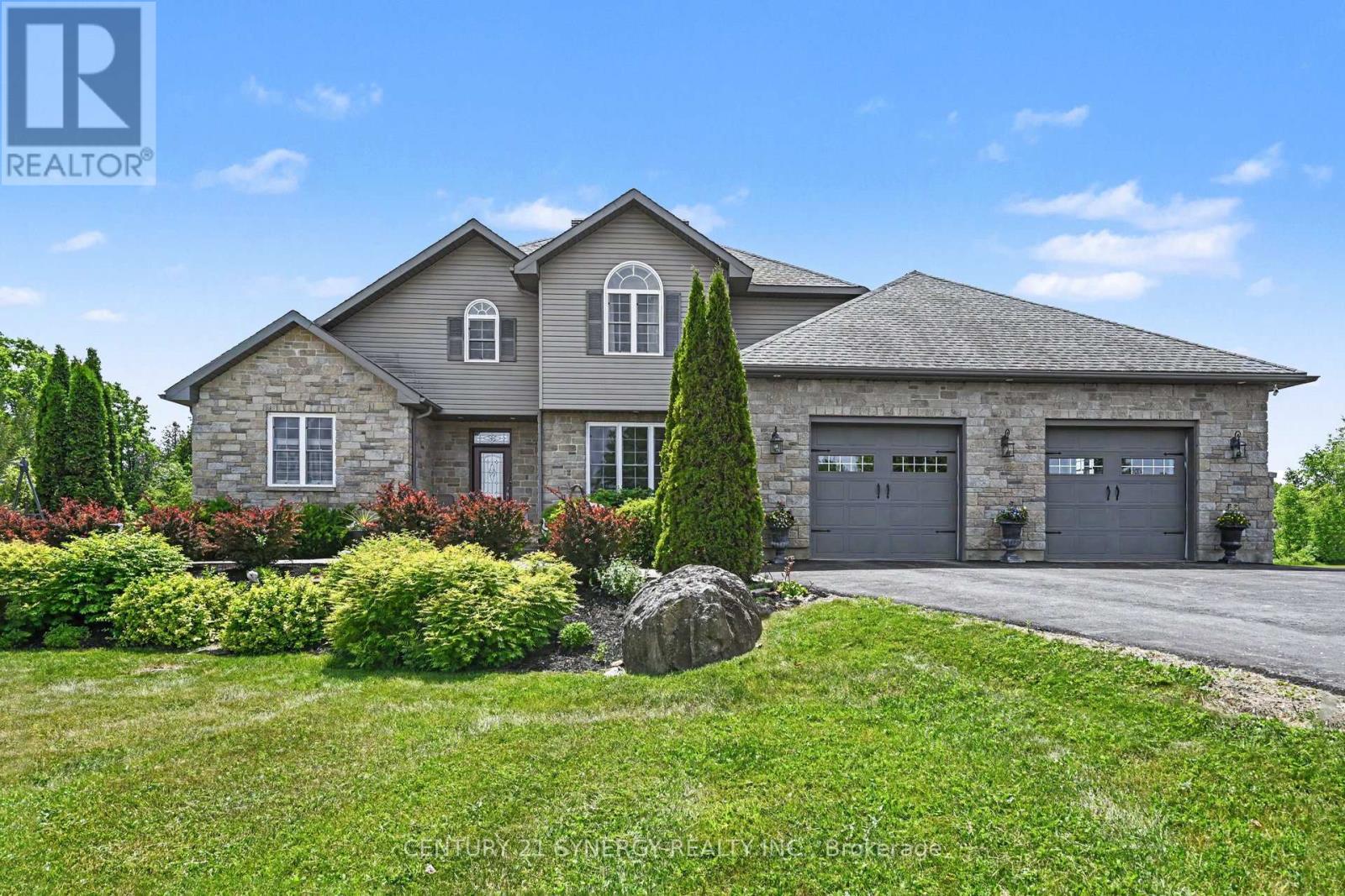 30 Basswood Crescent, Rideau Lakes, Ontario  K7A 0C8 - Photo 1 - X13248536