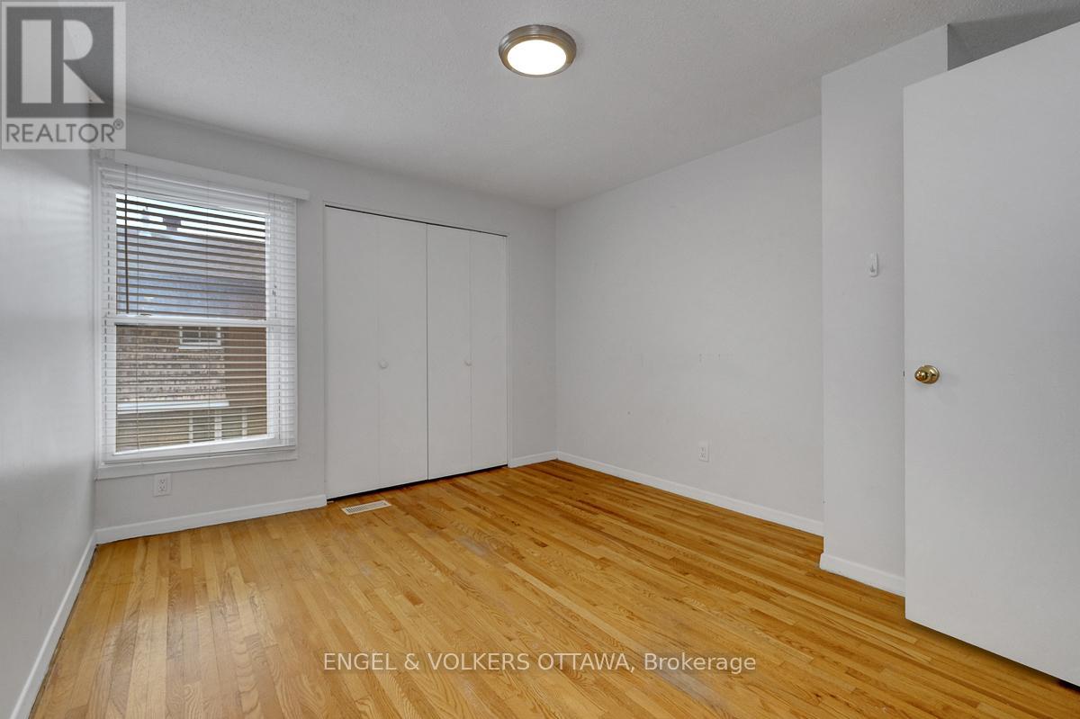 B - 765 Springland Drive, Ottawa, Ontario  K1V 6L9 - Photo 11 - X13248538