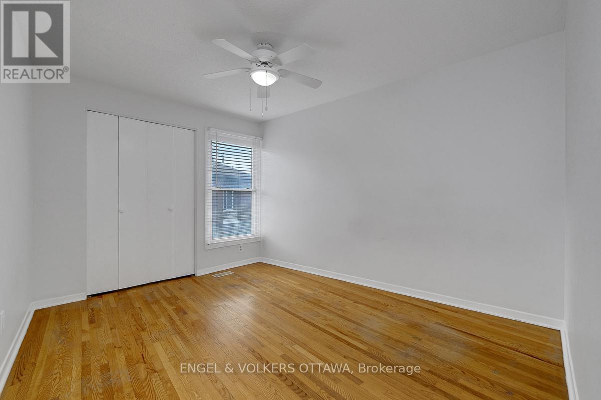 B - 765 Springland Drive, Ottawa, Ontario  K1V 6L9 - Photo 12 - X13248538