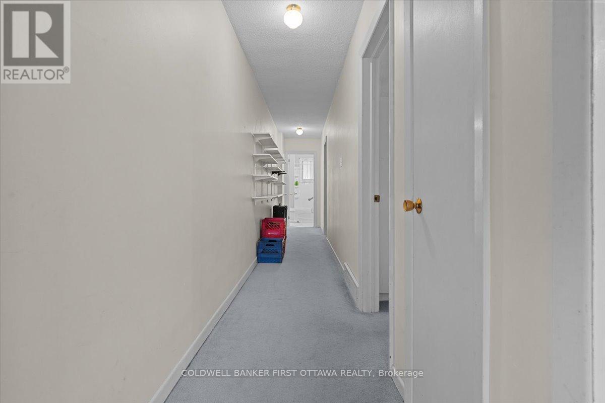 832 Ivanhoe Avenue, Ottawa, Ontario  K2B 5S3 - Photo 20 - X13248580