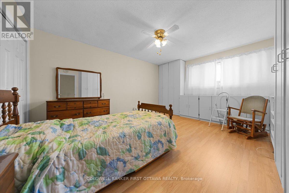 832 Ivanhoe Avenue, Ottawa, Ontario  K2B 5S3 - Photo 21 - X13248580