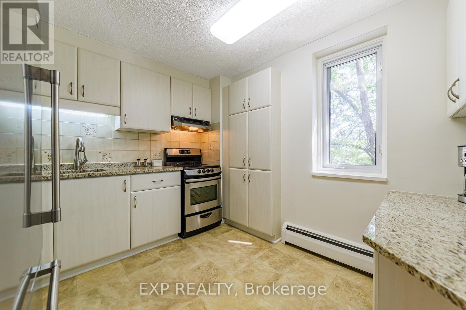 203 - 915 Elmsmere Road, Ottawa, Ontario  K1J 8H8 - Photo 10 - X13248628