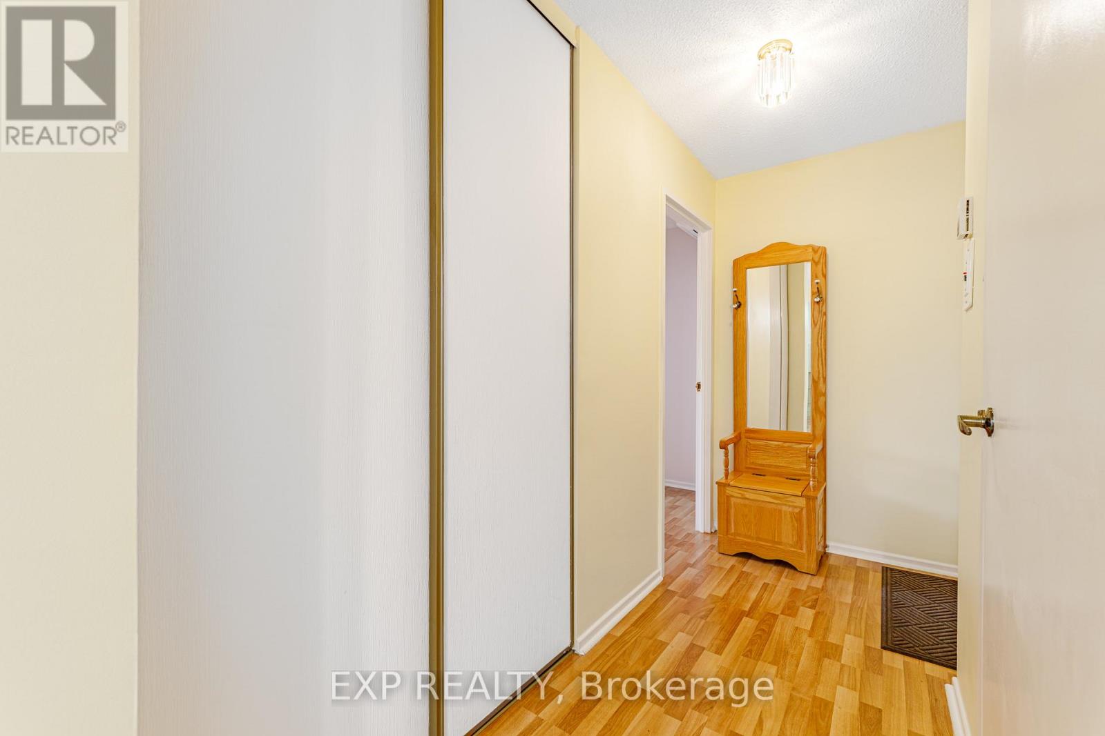 203 - 915 Elmsmere Road, Ottawa, Ontario  K1J 8H8 - Photo 12 - X13248628