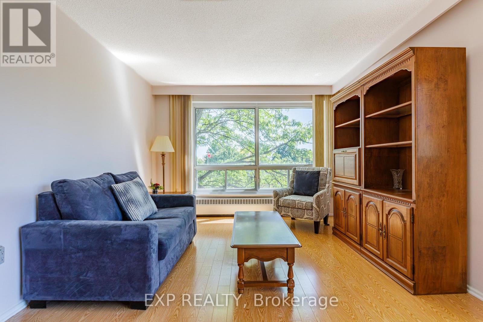 203 - 915 Elmsmere Road, Ottawa, Ontario  K1J 8H8 - Photo 2 - X13248628