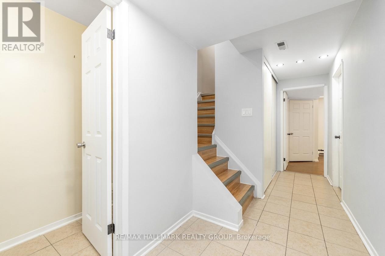 6931 Du Bois Avenue, Ottawa, Ontario  K1C 5L4 - Photo 8 - X13248666