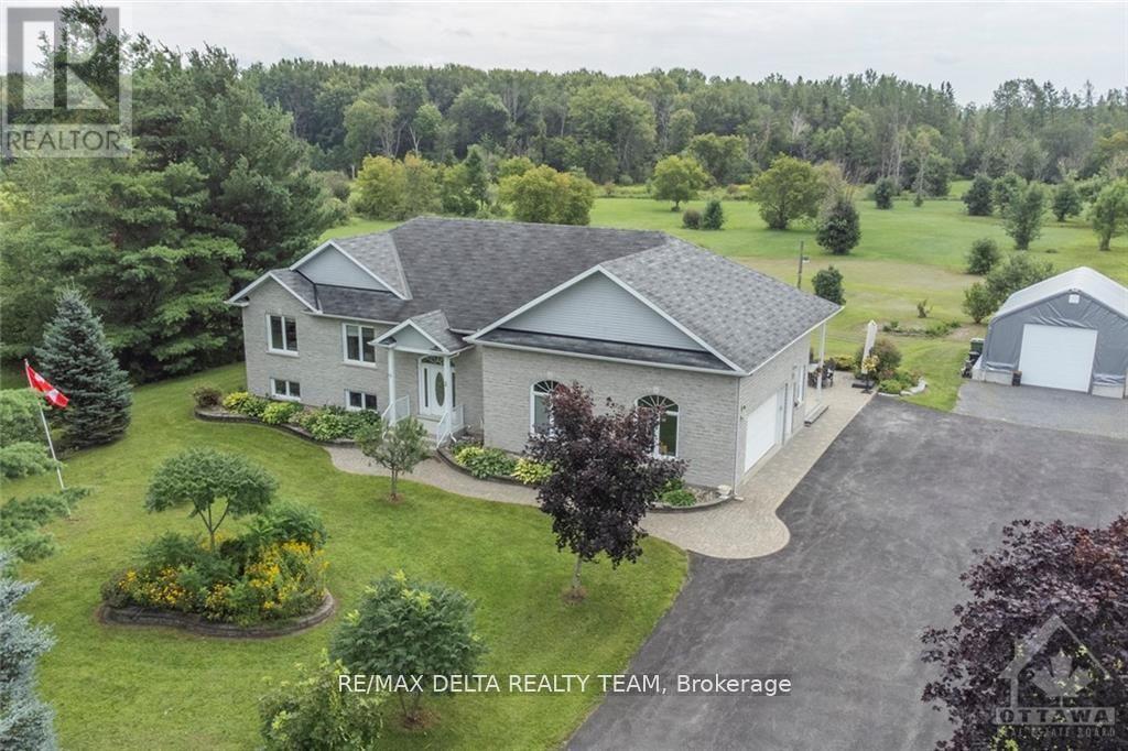 3782 Etienne Road, Ottawa, Ontario  K0A 3E0 - Photo 1 - X13248856